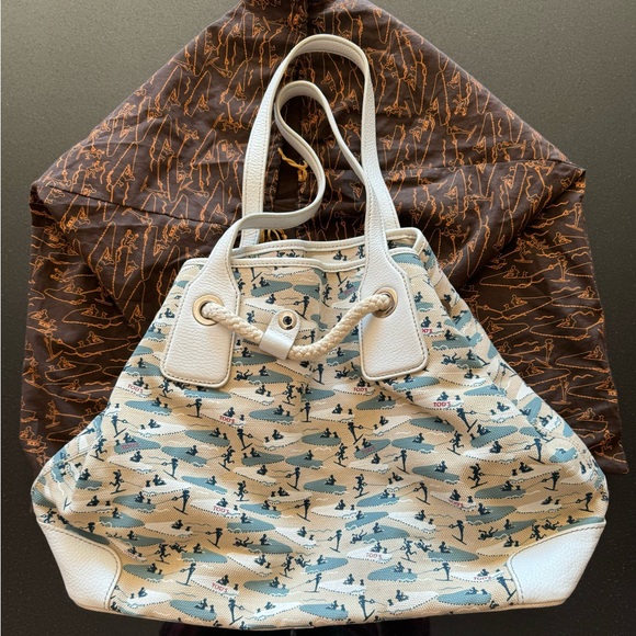 Tod's Michael Roberts Canvas and leather tote w/dustbag - Picture 3 of 9